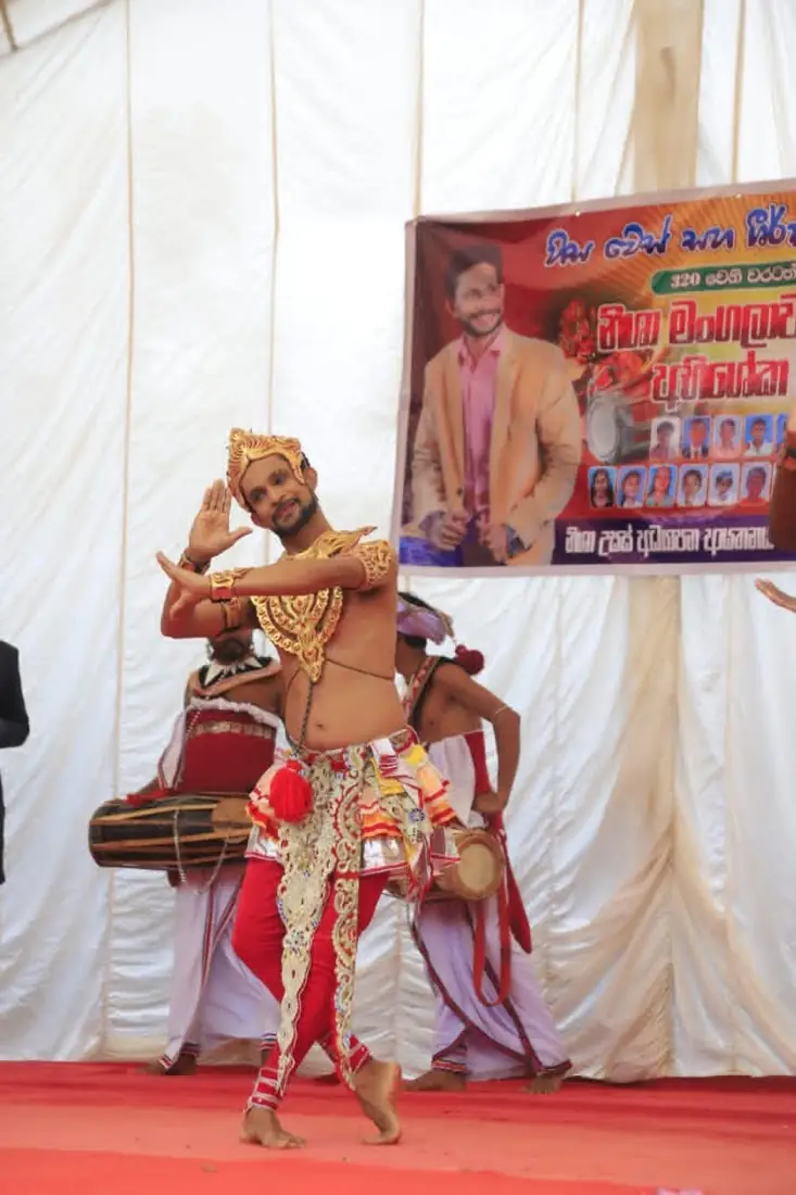 Shri Hela Higher Education Academy and Maradankadawala Nishantha Sangith Nawarangana Art Institute Host "Wes and Pahimpath Kalaeli Festival" in Kekirawa