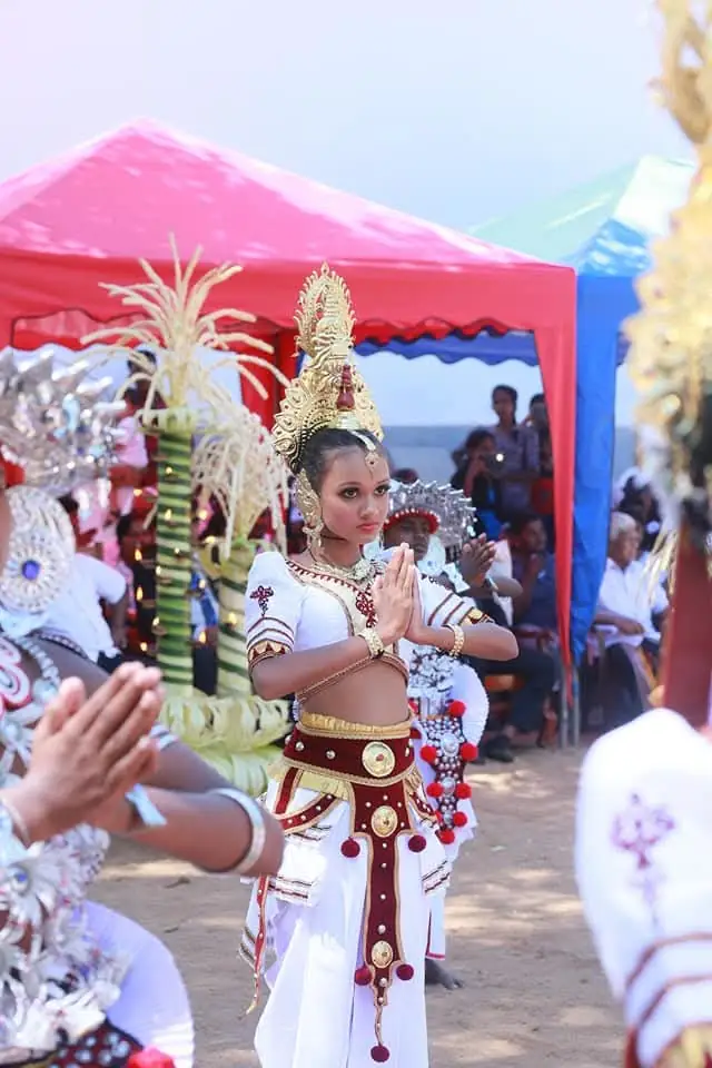 "Wes and Pahimpath Kalaeli Festival" Held Successfully in Padiyathalawa: 42 Children Awarded Certificates & Community Leaders Honored with "Shri Hela Abhiman" Awards