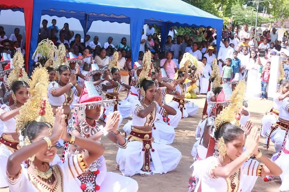 "Wes and Pahimpath Kalaeli Festival" Held Successfully in Padiyathalawa: 42 Children Awarded Certificates & Community Leaders Honored with "Shri Hela Abhiman" Awards
