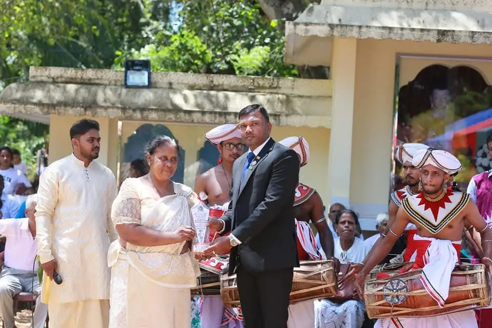 "Wes and Pahimpath Kalaeli Festival" Held Successfully in Padiyathalawa: 42 Children Awarded Certificates & Community Leaders Honored with "Shri Hela Abhiman" Awards